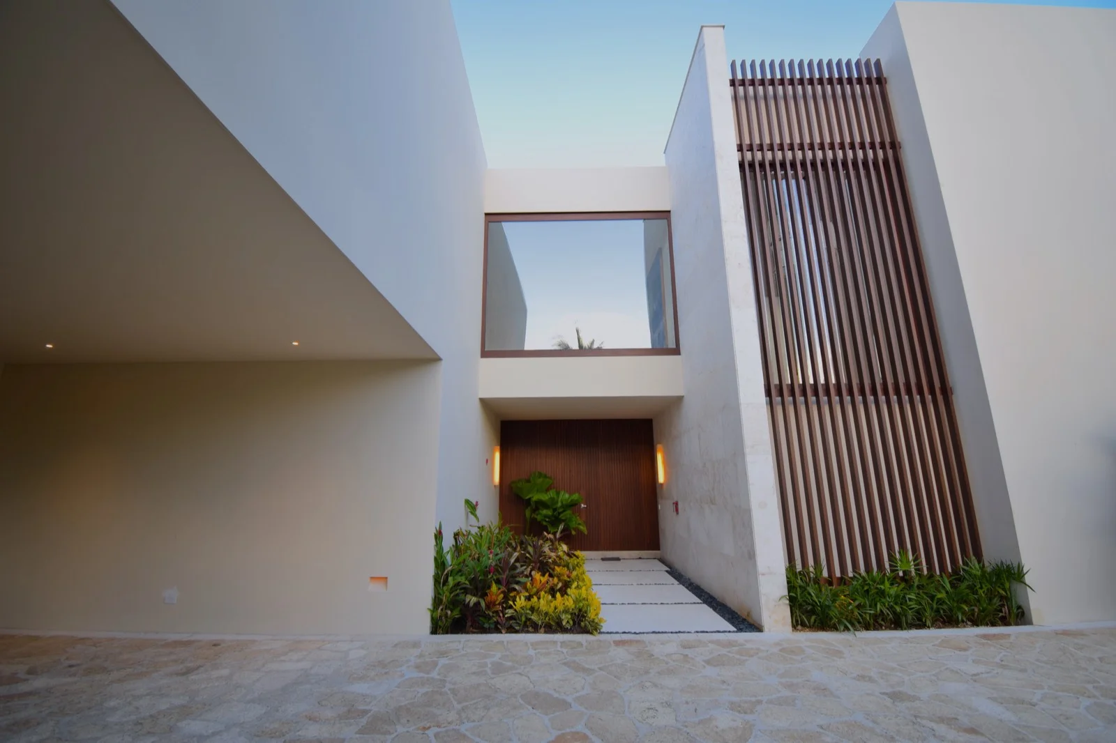 Villas de Rosewood – Entrada